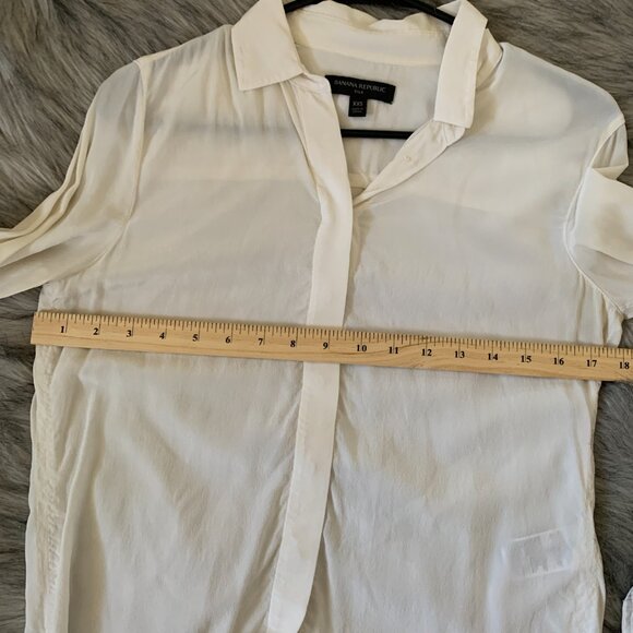 Banana Republic Women 100% Silk Button Down Shirt, White, Size XXS - Picture 5 of 6
